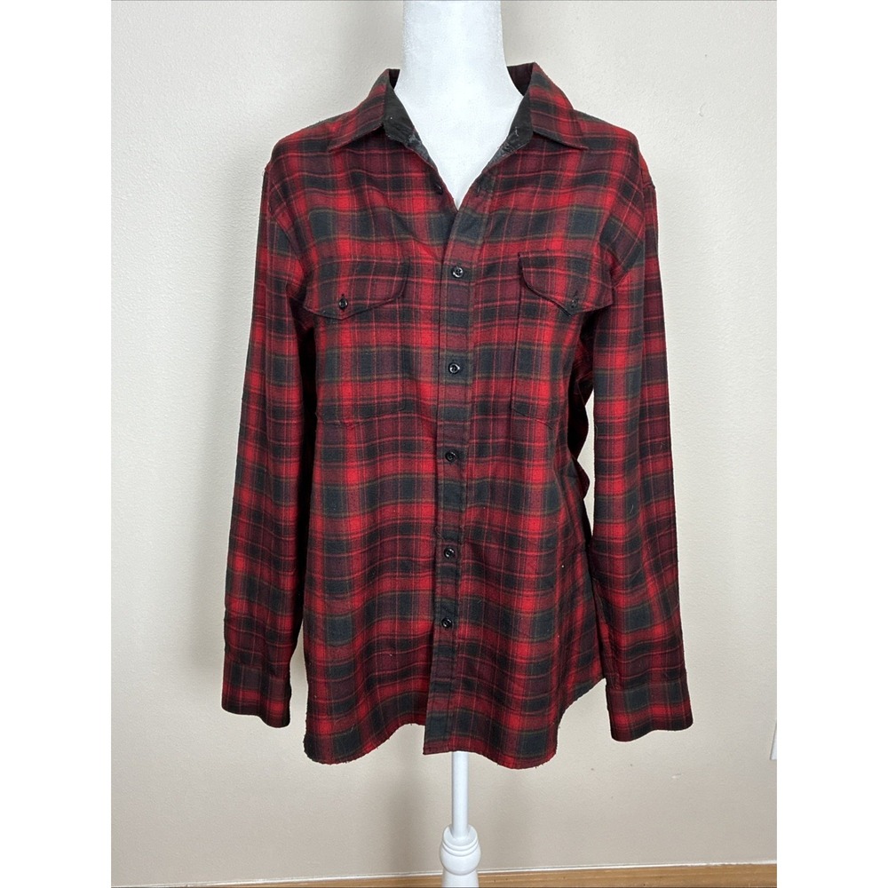 7 Diamonds Mens Red Black Plaid Shirt Size Medium (D17)